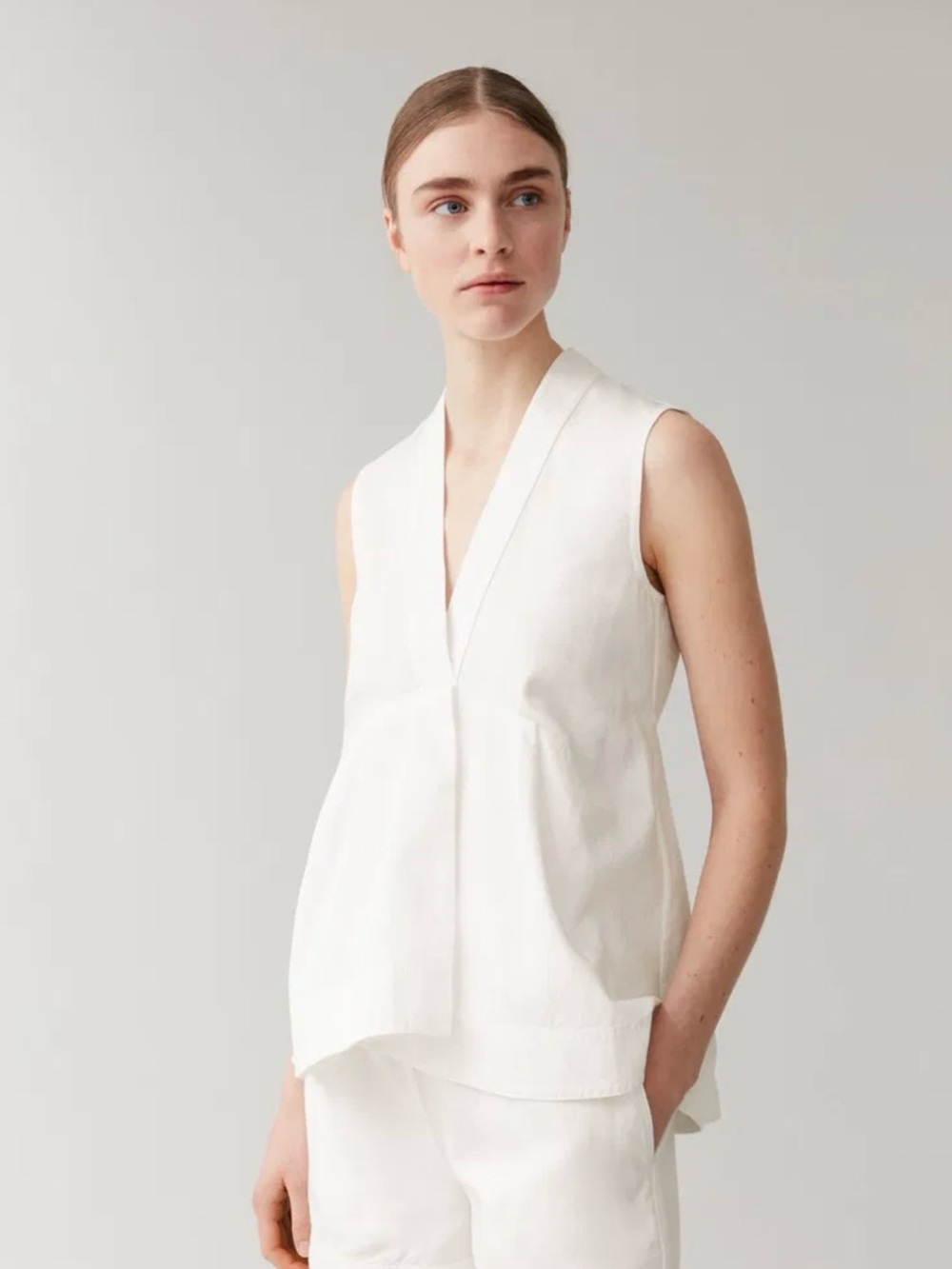 COS White Sleeveless V-Neck Textured Top